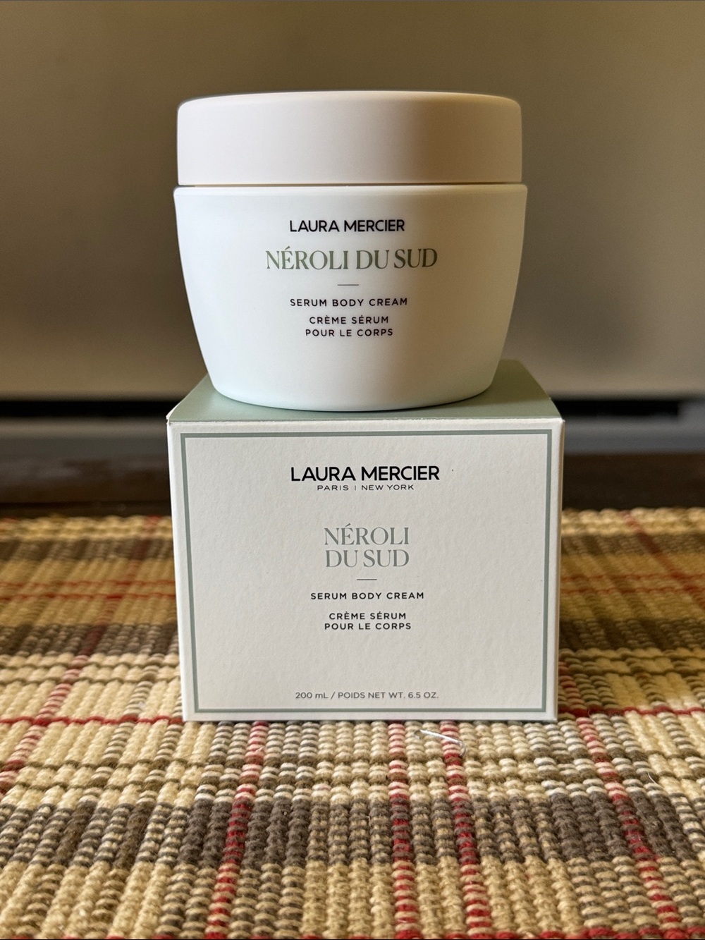 laura mercier Néroli Du Sud Serum Body Cream - White